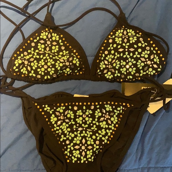 DKNY BIKINI BRAND NEW! - Picture 4 of 4
